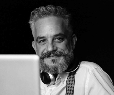 DJ Théo El Greco